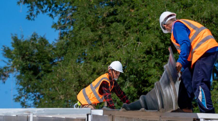 Professional Flat Roofing Installation in Natalia, TX